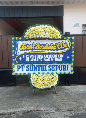 Papan Bunga Duka di Pakemitan